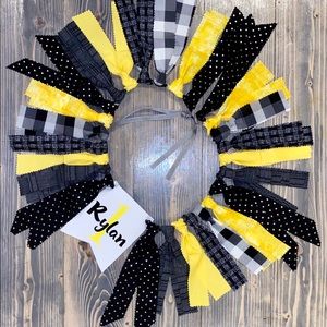 bee-safe personalized 1st birthday banner